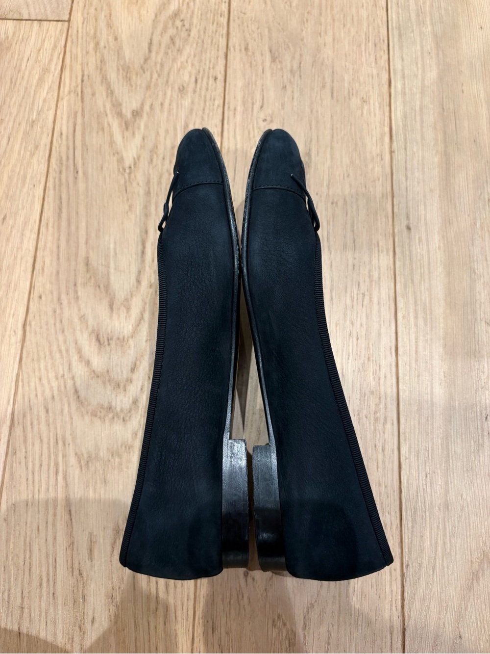 CHANEL Black Suede CC Logo Cap toe Ballet Flats with Bow - Picture 8 of 8